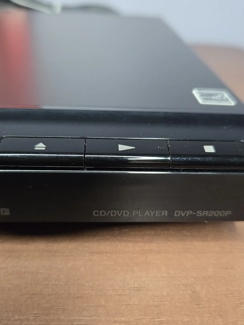 Sony Digital CD/DVD Player DVP-SR200P W Remote Control And New RCA AV Cables